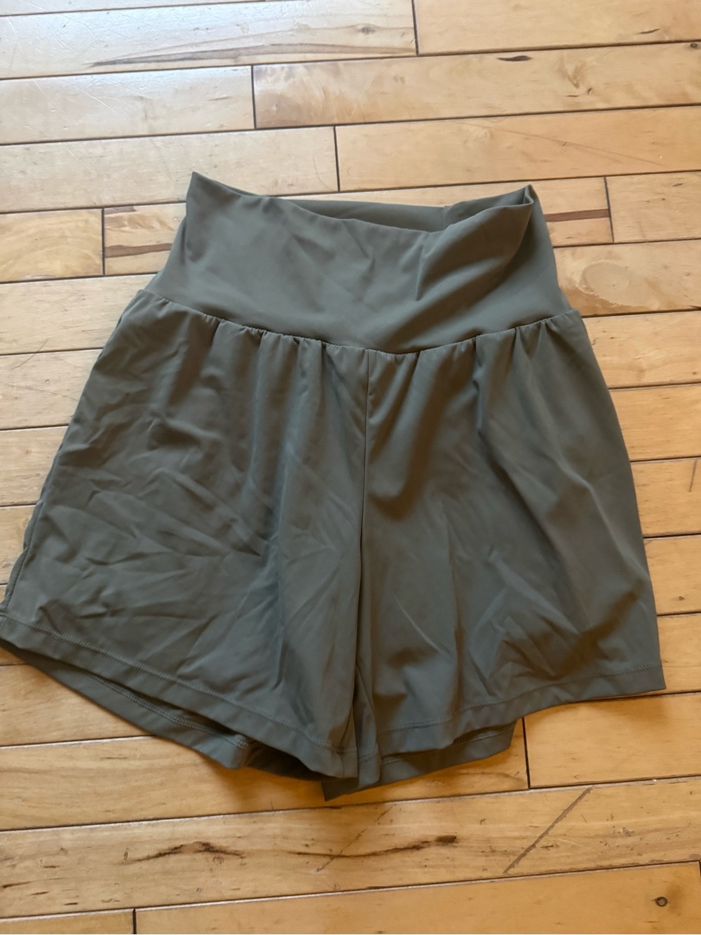HALARA High-Waist Athletic Shorts in Olive